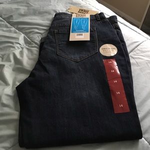 New with tags Vintage America crop jeans size 14
